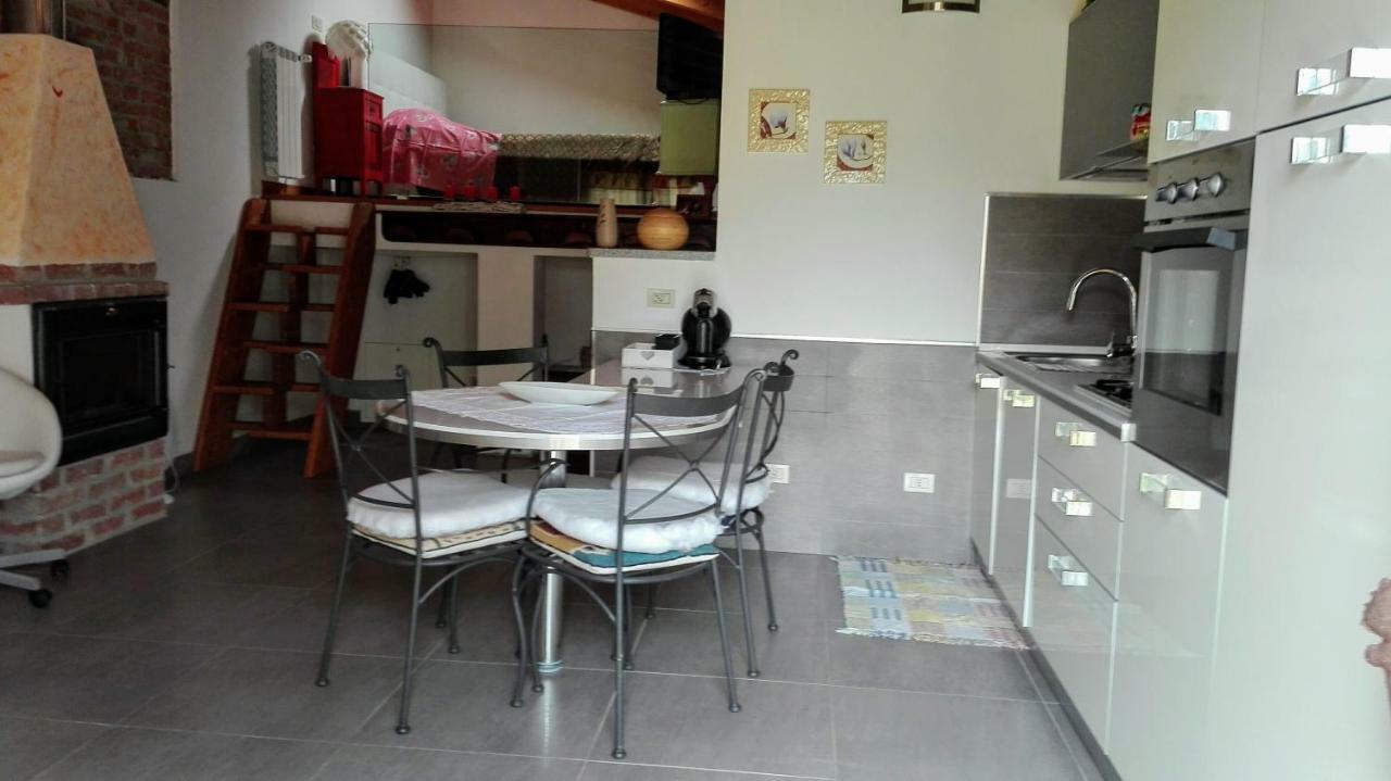 Appartement La Casa Nel Sole à Alexandrie Extérieur photo